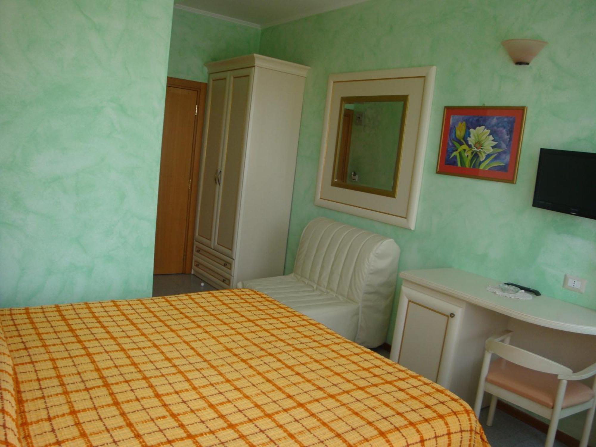 Hotel Prestigio Cesenatico Camera foto